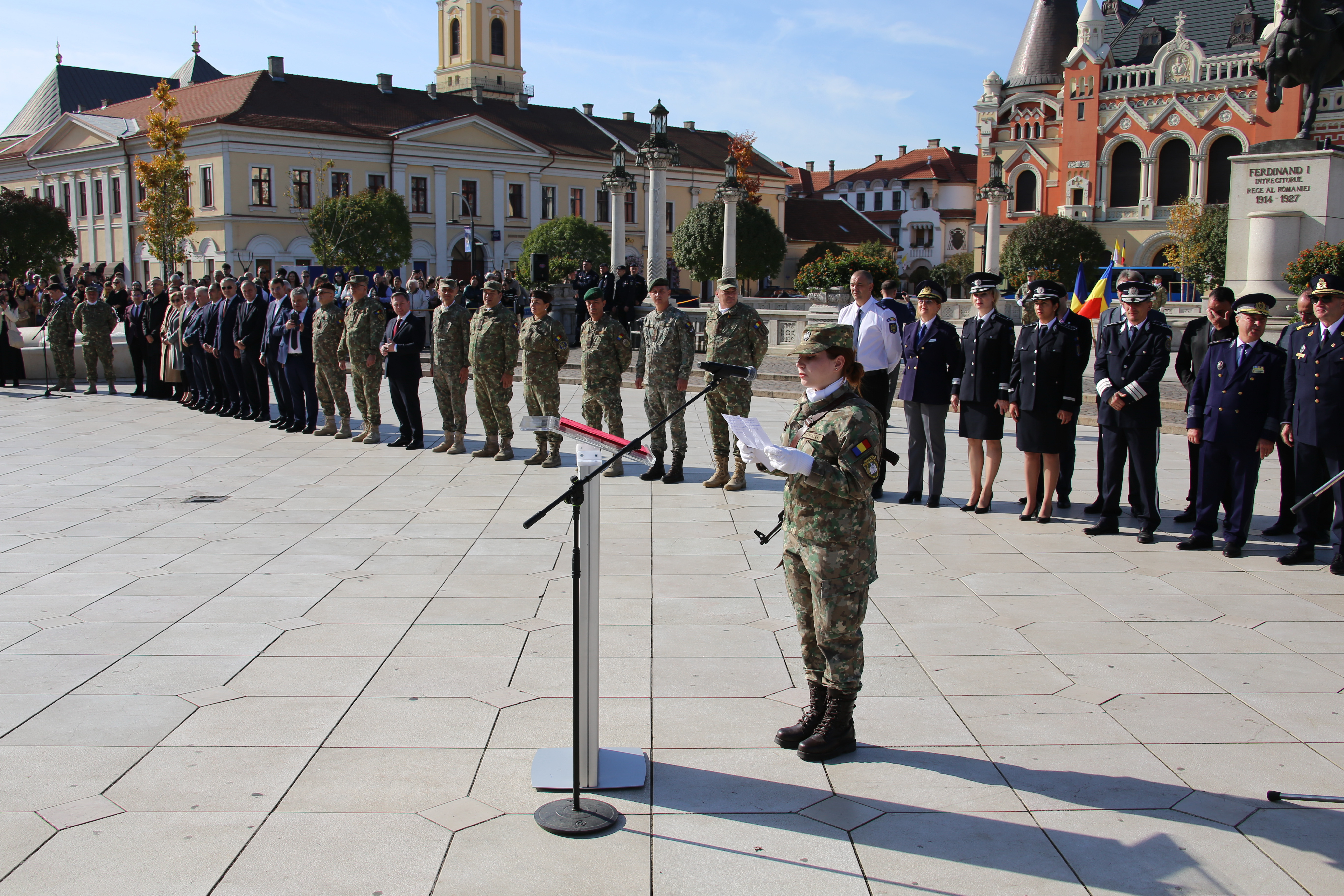 Depunere a jurământului militar de către studenții militari de la Facultatea de Medicină și Farmacie, Universitatea Oradea