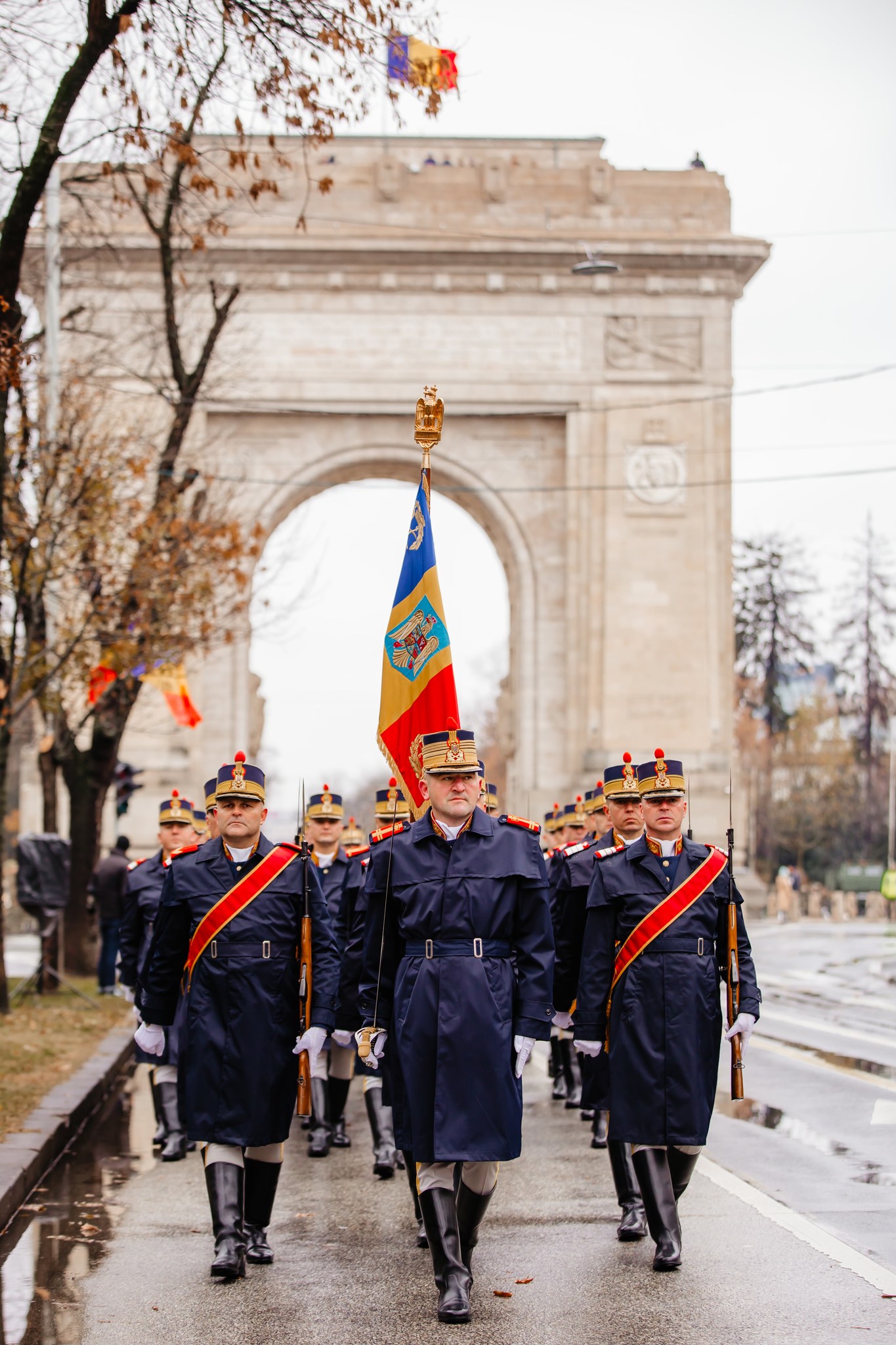 Mesajul ministrului apărării naționale cu prilejul sărbătoririi Zilei Naționale a României