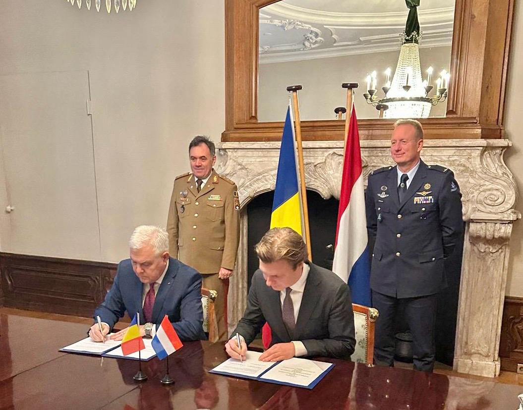 Semnarea scrisorii de intenție privind Centrul European de Instruire F-16 din România 